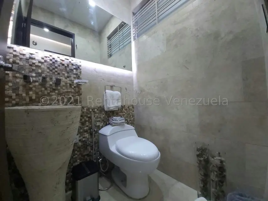 Apartamento (1 Nivel) en Venta en Zona Este, Lara - 6