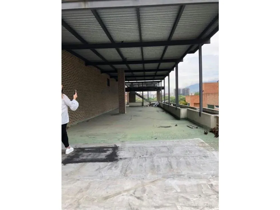 Copia de Vendo PH 1.170,90m2 6h/6b/4pe Campo Alegre - 5