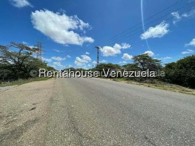 Terreno (Comercial) en Venta en Pueblo Nuevo, Falcon - 12