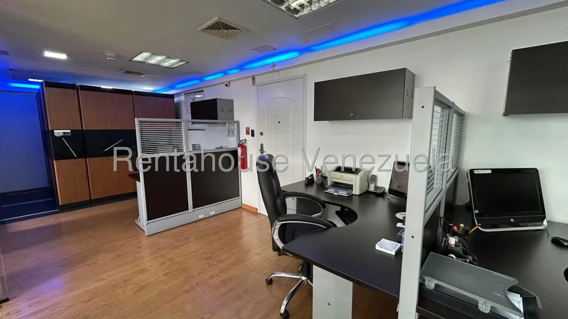 Oficina en Venta en Parroquia Altagracia, Distrito Metropolitano - 11