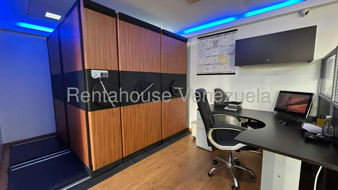 Oficina en Venta en Parroquia Altagracia, Distrito Metropolitano - 12