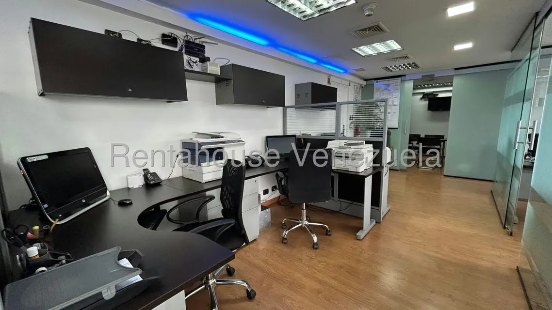 Oficina en Venta en Parroquia Altagracia, Distrito Metropolitano - 24