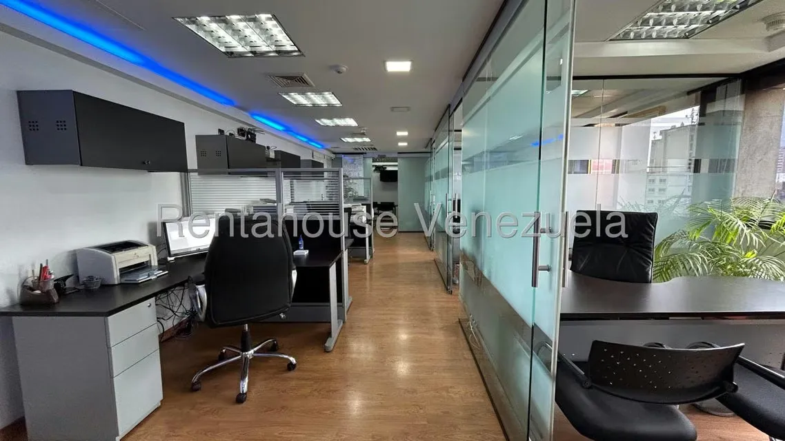 Oficina en Venta en Parroquia Altagracia, Distrito Metropolitano - 25