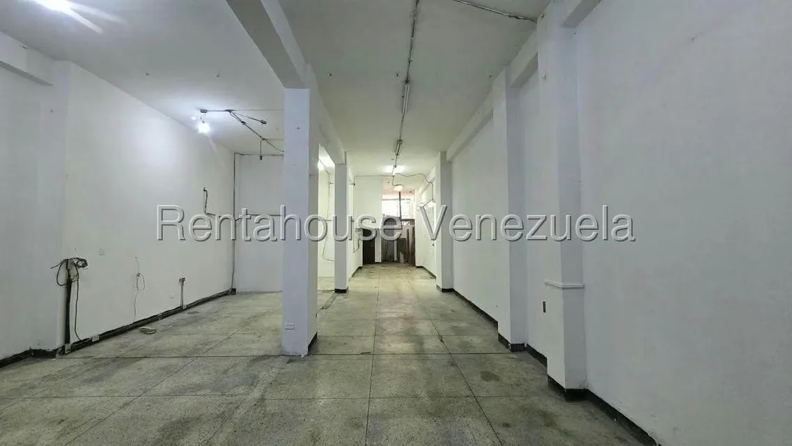 Local Comercial en Venta en Parroquia La Candelaria, Distrito Metropolitano - 23