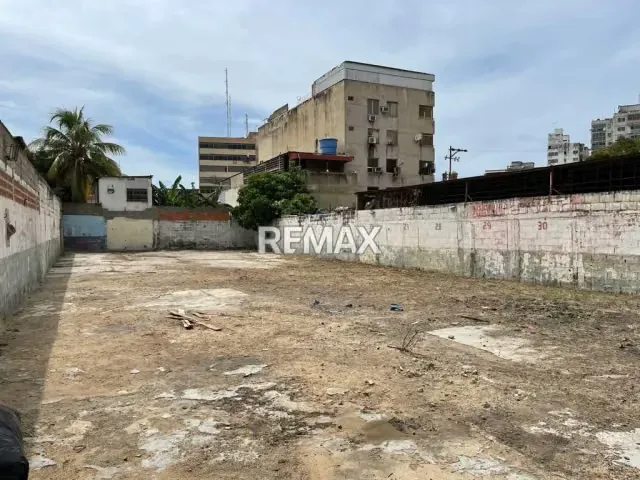 PARCELA DE TERRENO EN CENTRO DE PTO LA CRUZ - 4