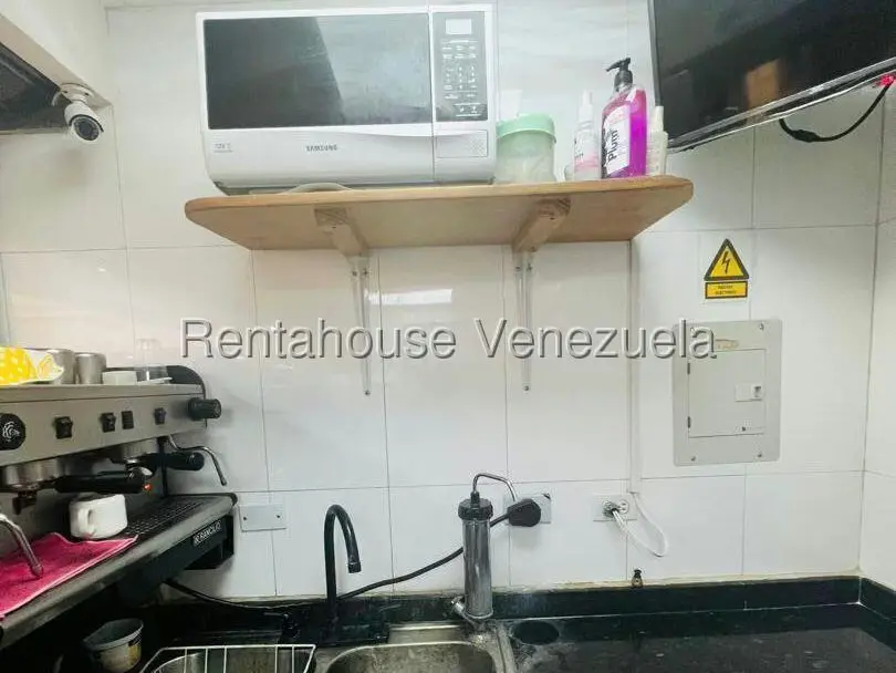 Local Comercial en Venta en Parroquia La Candelaria, Distrito Metropolitano - 4