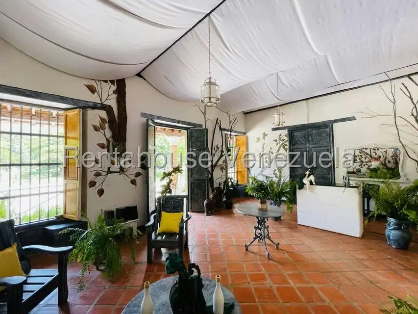 Casa (1 Nivel) en Venta en Calle Principal, Aragua - 12