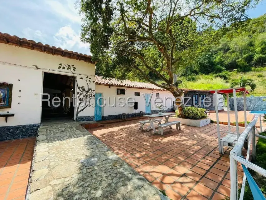 Casa (1 Nivel) en Venta en Calle Principal, Aragua - 31
