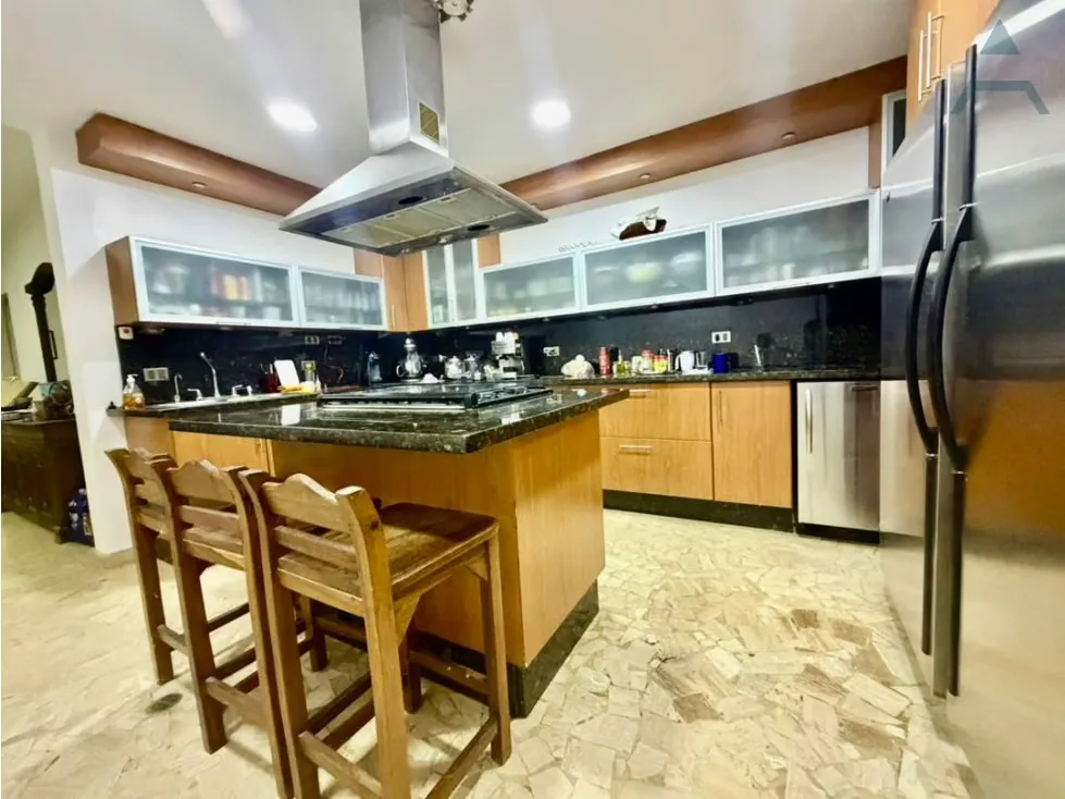 Se Alquila Casa 2200m² 4h/6b/20p La Lagunita - 3
