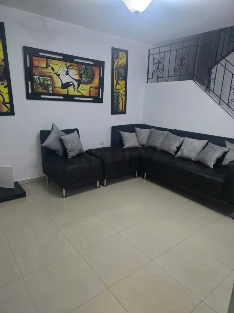 Town house en Venta en CR. VILLAS DEL ESTE-ANACO - 3