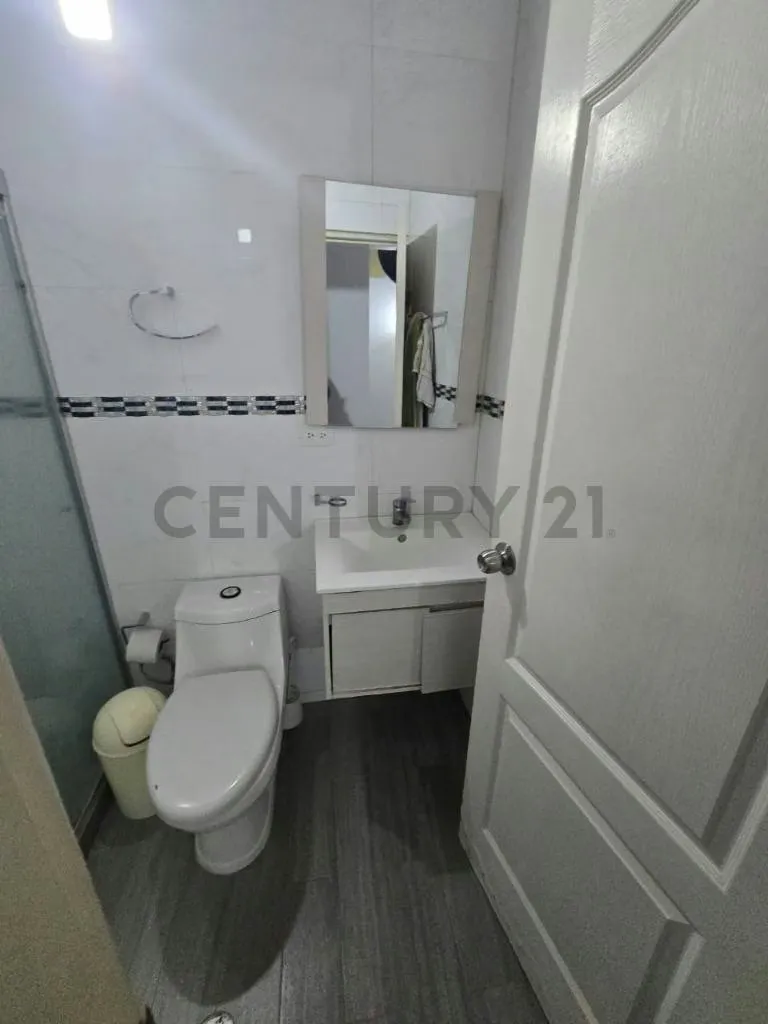 Town house en Venta en CR. VILLAS DEL ESTE-ANACO - 8
