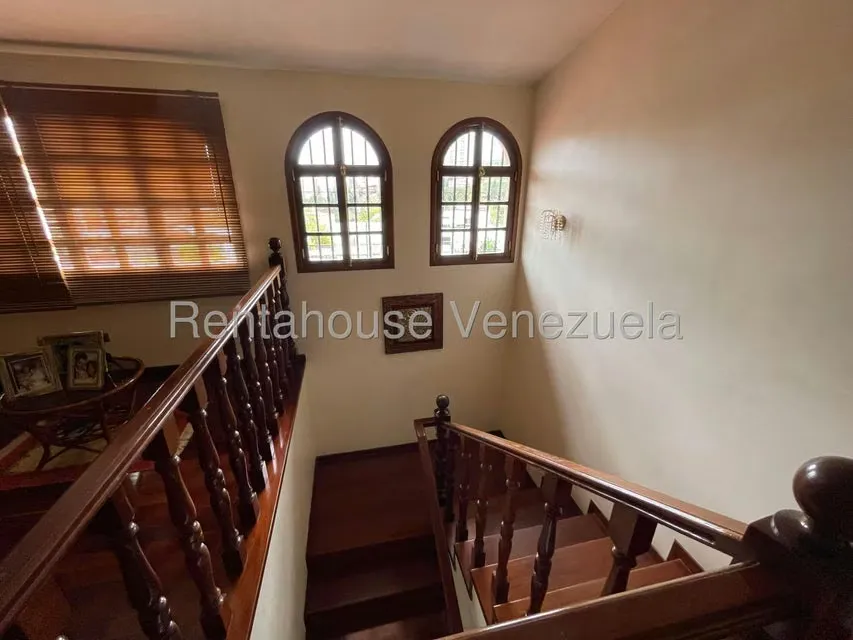 Casa (Duplex) en Venta en Los Castores, Miranda - 19