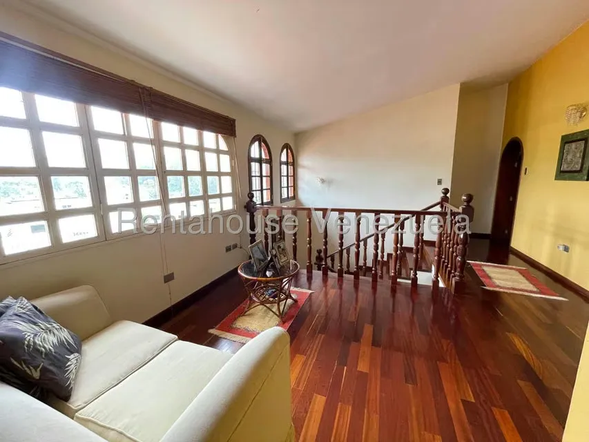 Casa (Duplex) en Venta en Los Castores, Miranda - 21