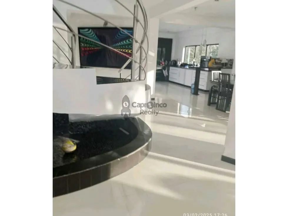 Casa Quinta hermosa en Venta en Colinas Guataparo,Agua de Manantial, - 10