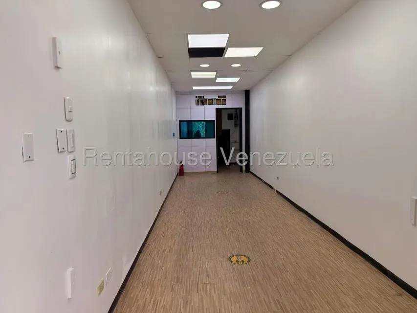Oficina en Alquiler en La Tahona, Distrito Metropolitano - 2