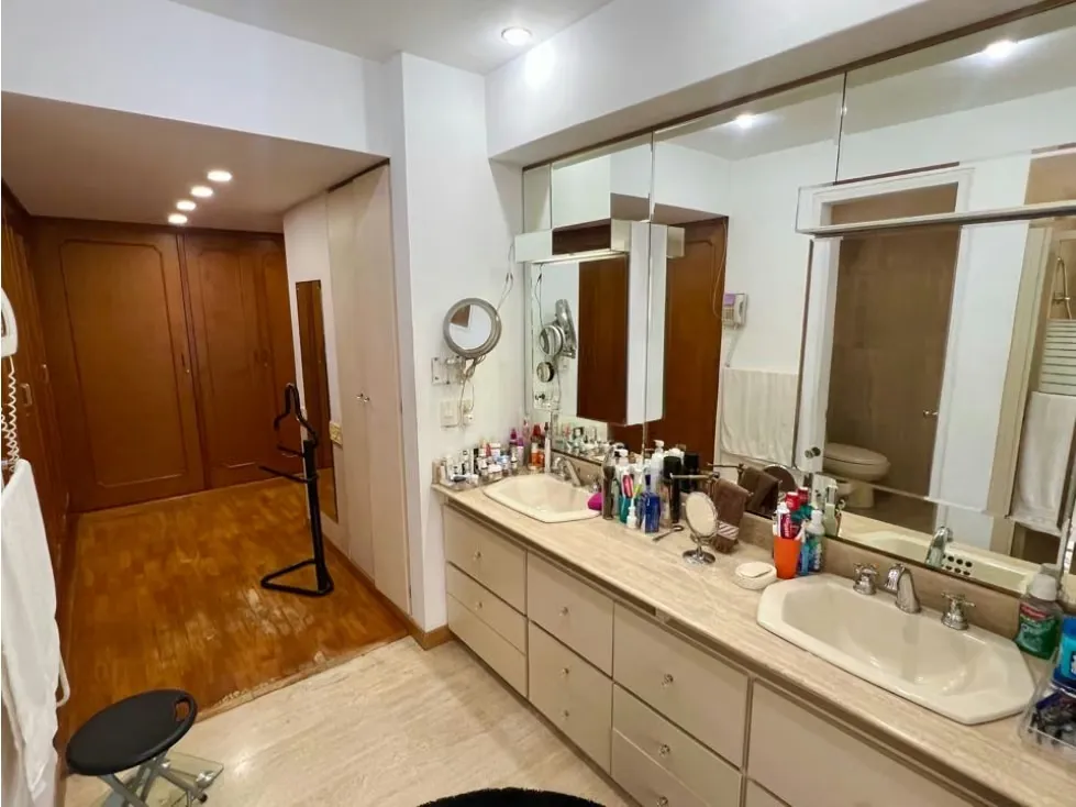 En Venta Apartamento en Los Palos Grandes. Caracas - Chacao - 19