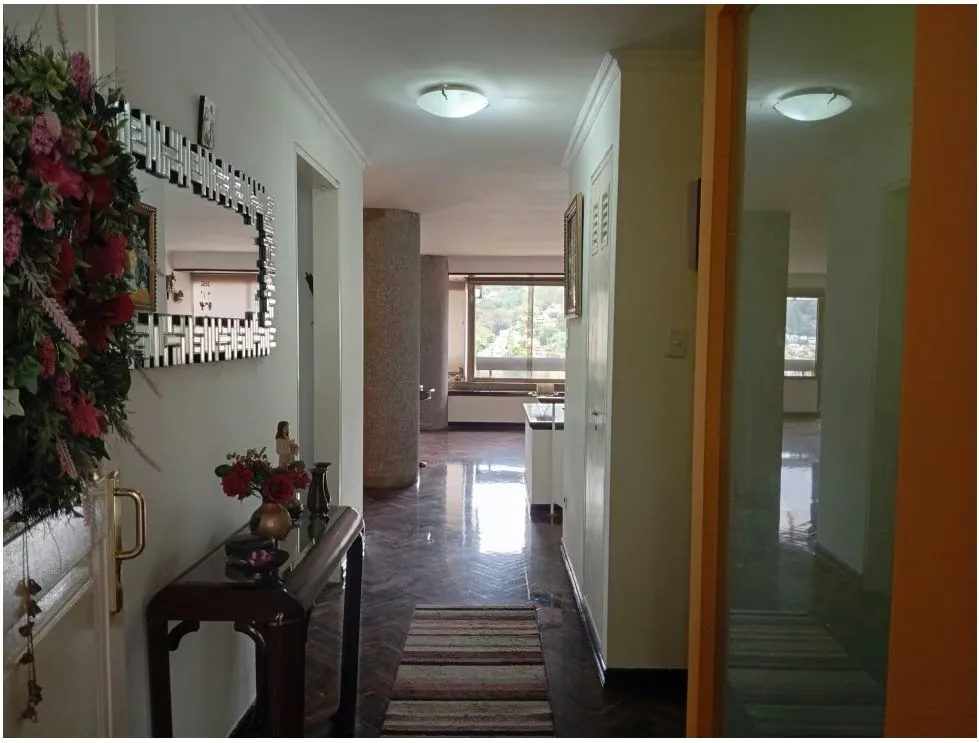 Vendo PB duplex remodelada 395m2 6hab 5b 3p Los Naranjos 6990 - 42