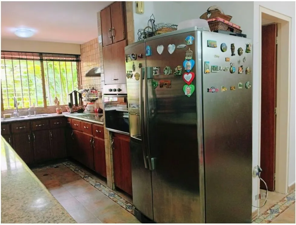 Vendo PB duplex remodelada 395m2 6hab 5b 3p Los Naranjos 6990 - 9