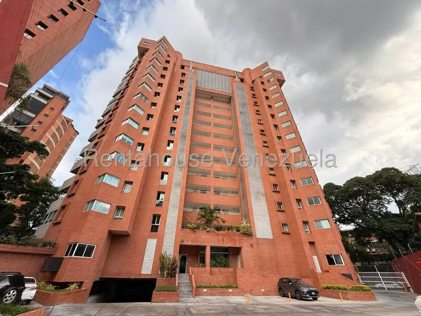 Apartamento (1 Nivel) en Alquiler en El Rosal, Distrito Metropolitano