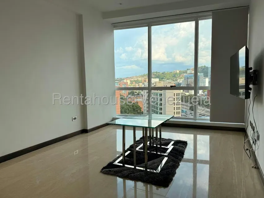 Apartamento (1 Nivel) en Alquiler en El Rosal, Distrito Metropolitano - 8