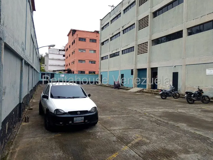 Local Comercial en Venta en Las Salias, Miranda - 11