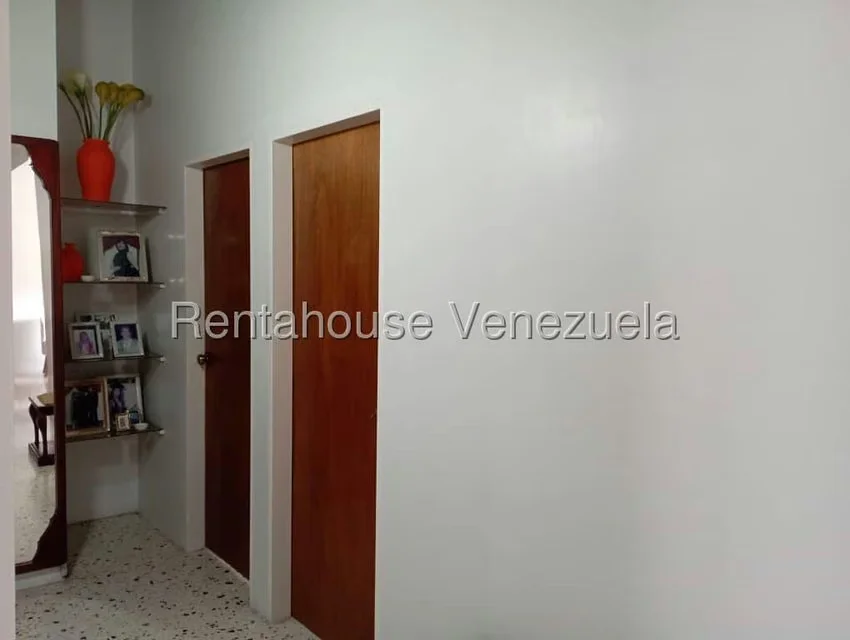Apartamento (1 Nivel) en Venta en Sector Montalban, Merida - 9