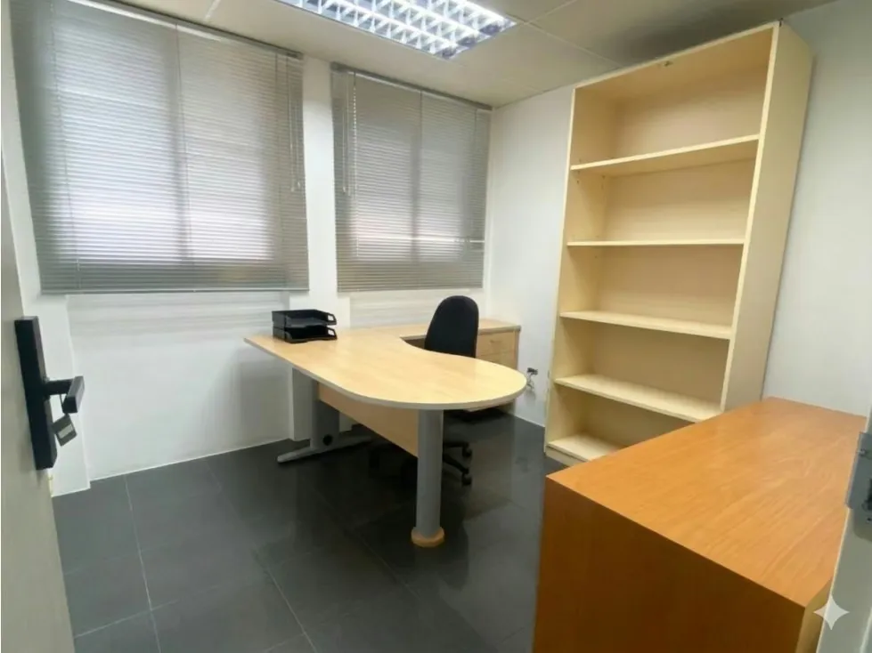 ALQUILER DE OFICINA URB. EL ROSAL 115 M2 (RD) - 13