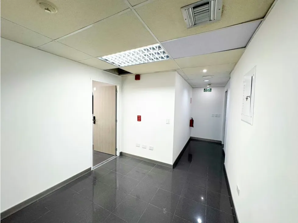 ALQUILER DE OFICINA URB. EL ROSAL 115 M2 (RD) - 19