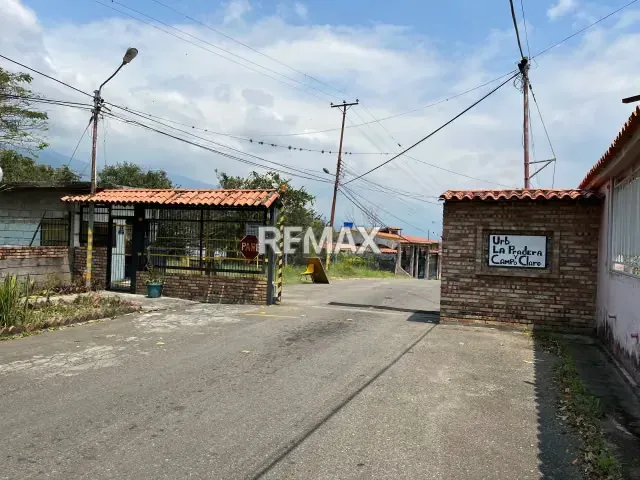 PARCELA EN VENTA - 2
