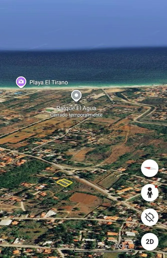 En Venta 2 lotes de terrenos Planos a pie de calle en la Avenida 31 de Julio.