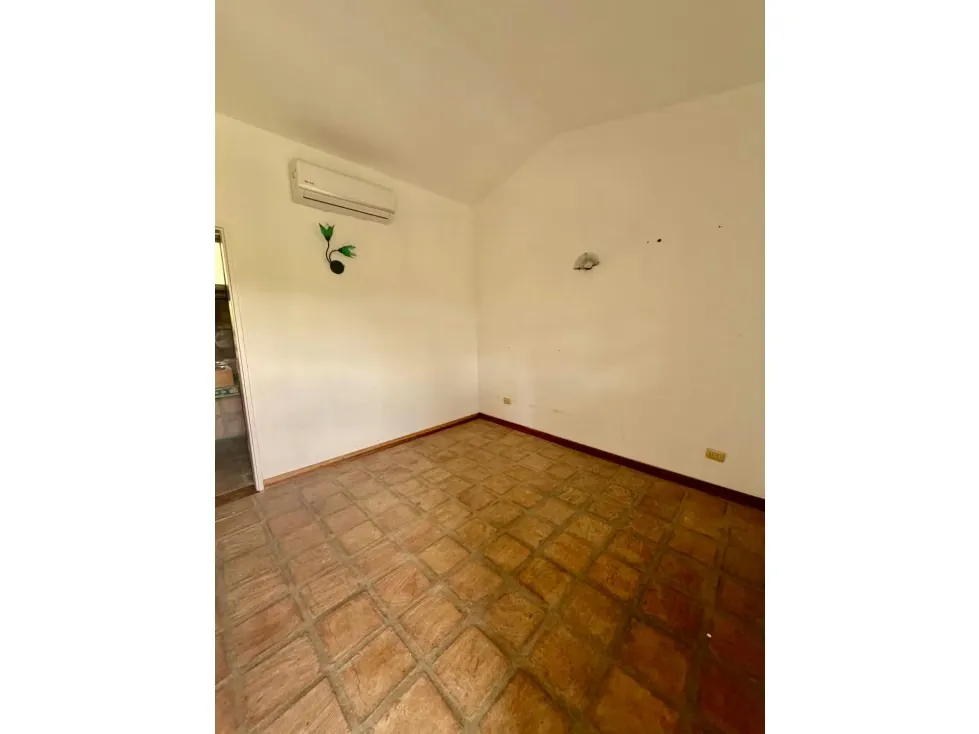 Se vende casa 690m2 Valle Arriba 3922 - 6