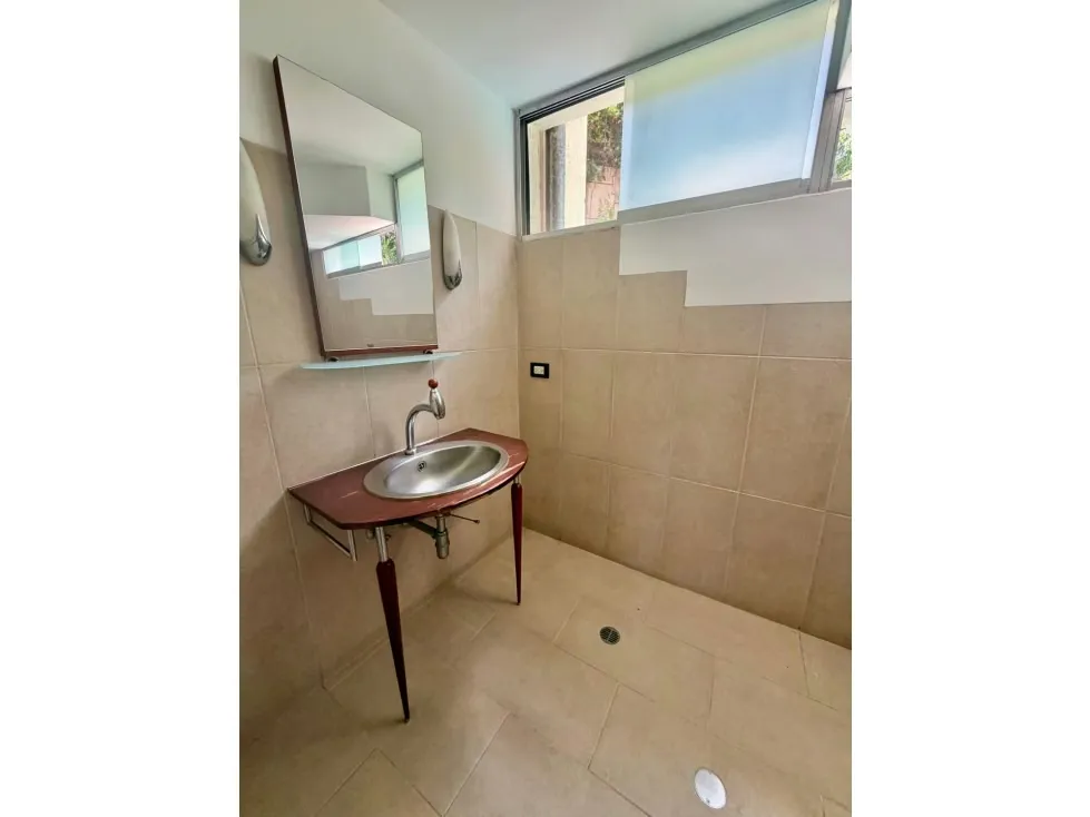 Se vende casa 690m2 Valle Arriba 3922 - 7