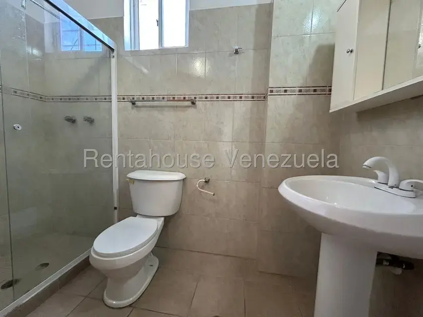 Casa (Duplex) en Venta en Roca Del Valle, Lara - 45