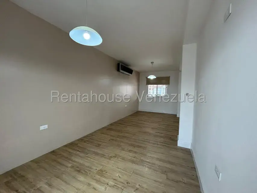 Casa (Duplex) en Venta en Roca Del Valle, Lara - 10