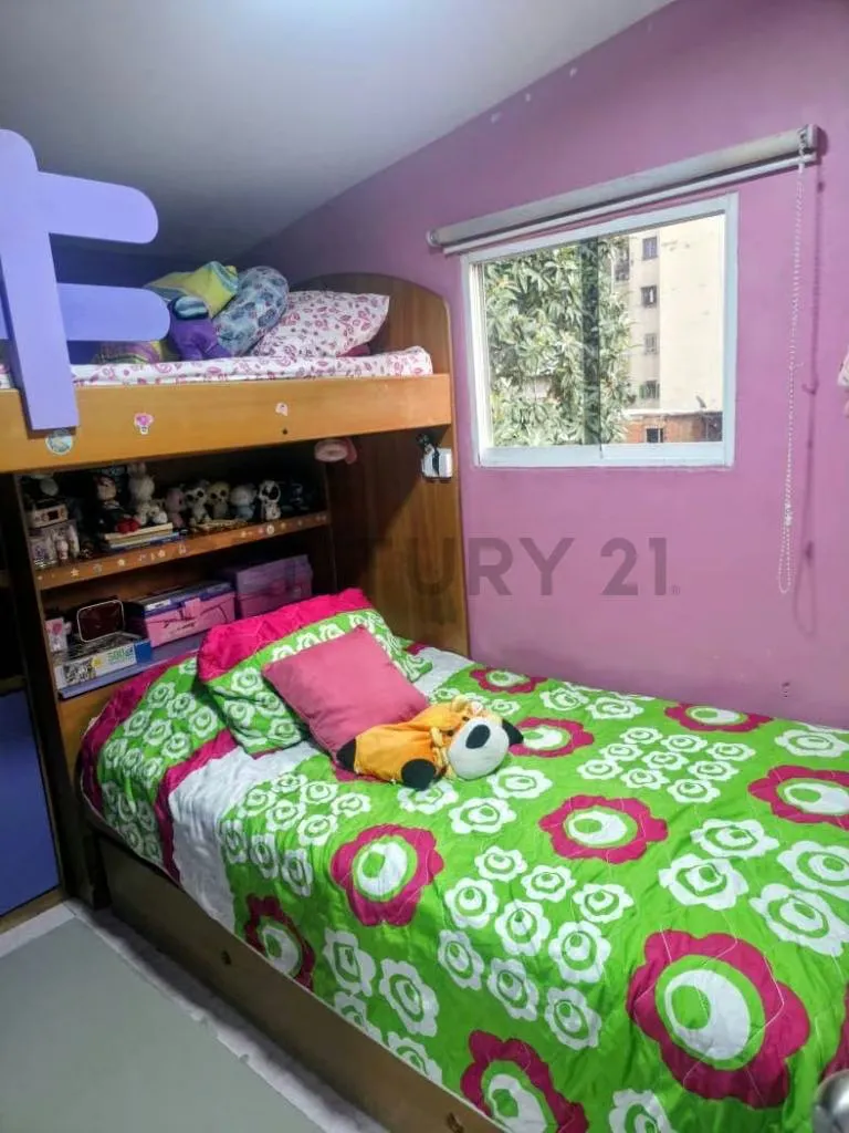 Casa En Venta Av Fuerzas Armadas 45 M2, 2 Pisos - 34