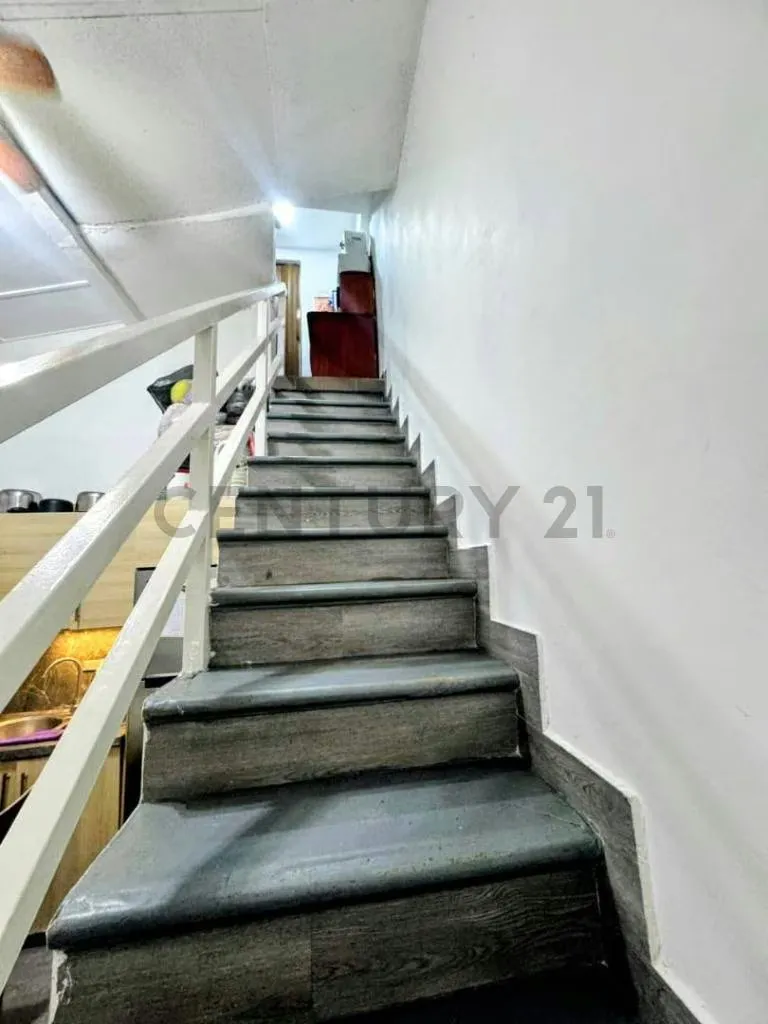 Casa En Venta Av Fuerzas Armadas 45 M2, 2 Pisos - 41