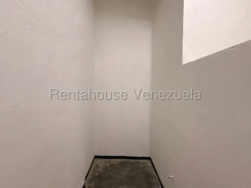 Local Comercial en Alquiler en Centro, Lara - 16