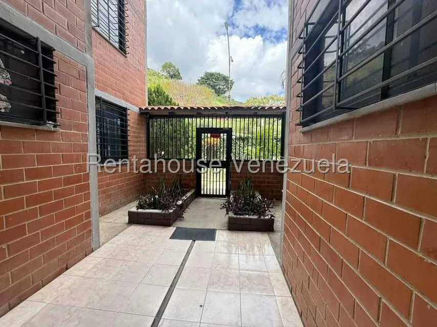 Apartamento (Planta Baja) en Venta en Terrazas De La Vega, Distrito Metropolitano - 2
