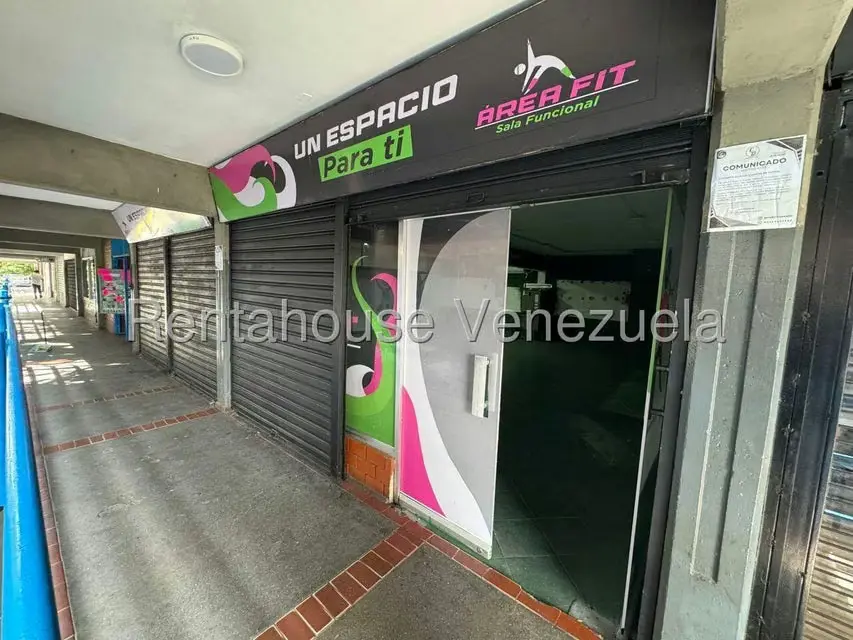 Local Comercial en Alquiler en Menca de Leoni, Miranda - 3