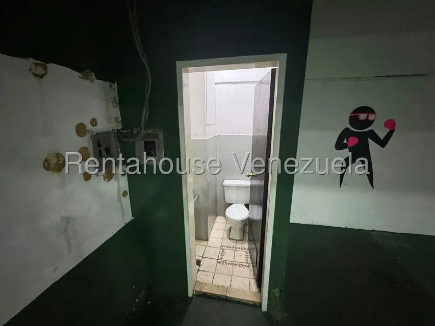 Local Comercial en Alquiler en Menca de Leoni, Miranda - 5