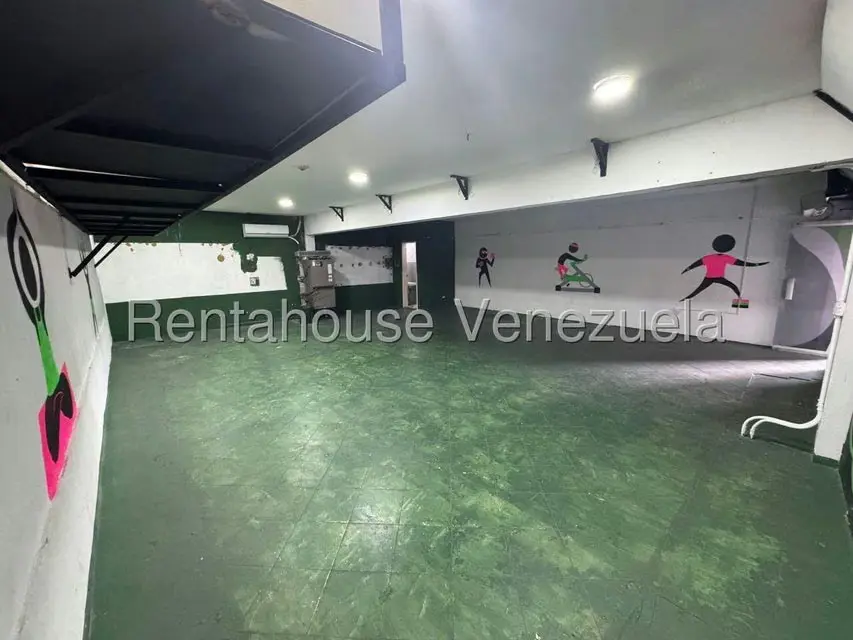 Local Comercial en Alquiler en Menca de Leoni, Miranda - 6