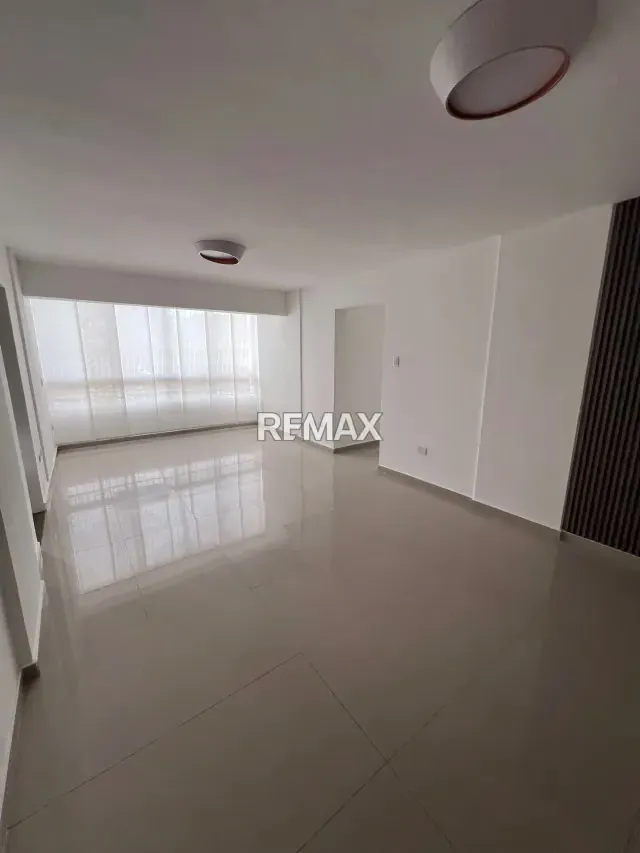 Remodelado Apartamento En Venta En La Trigaleña - 4