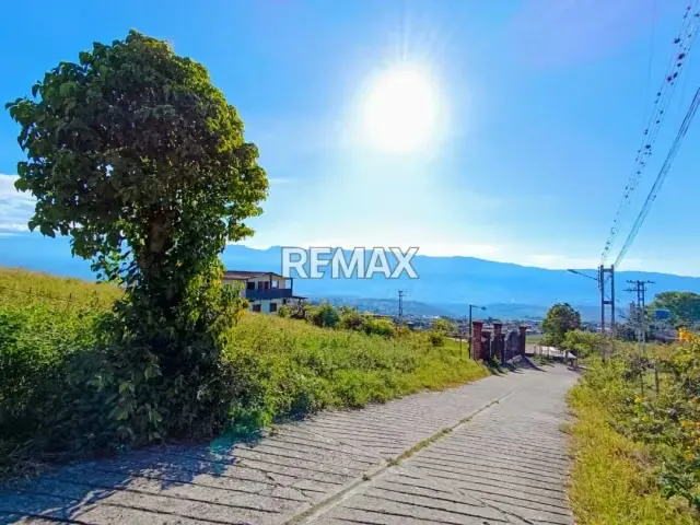 EN VENTA TERRENO EN LA LA LAJA #1 - 2