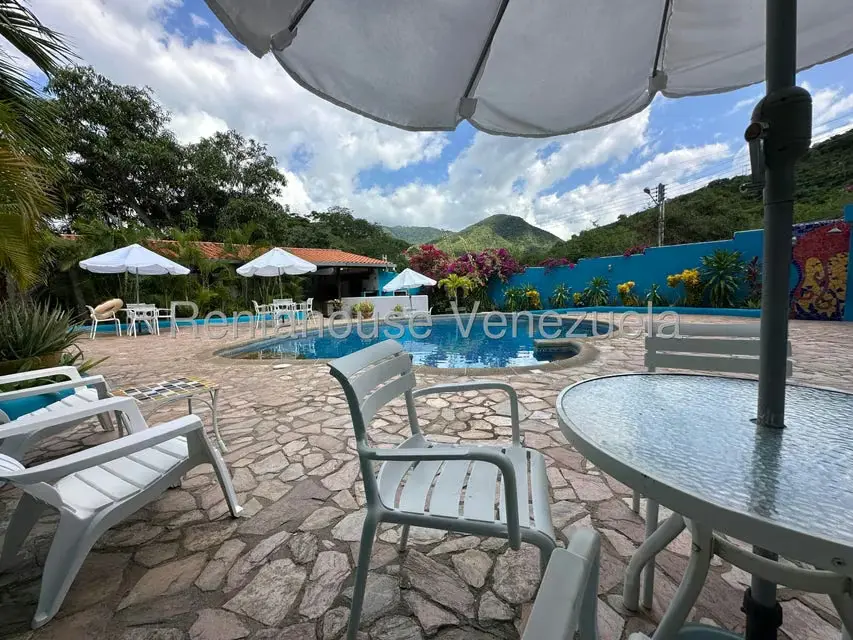 Comercial (Posada) en Venta en Sector El Portete, Aragua - 41