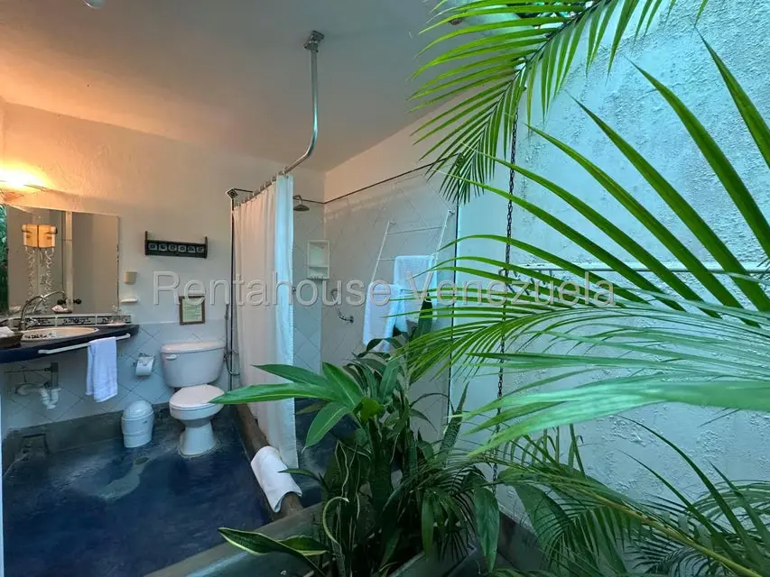 Comercial (Posada) en Venta en Sector El Portete, Aragua - 56
