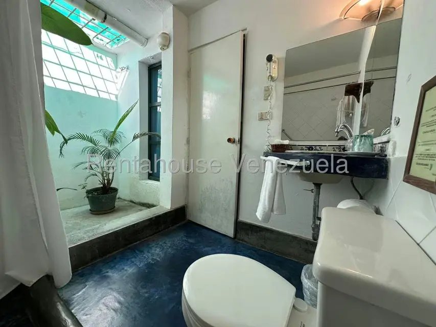 Comercial (Posada) en Venta en Sector El Portete, Aragua - 67
