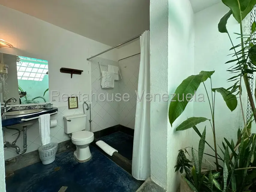 Comercial (Posada) en Venta en Sector El Portete, Aragua - 68