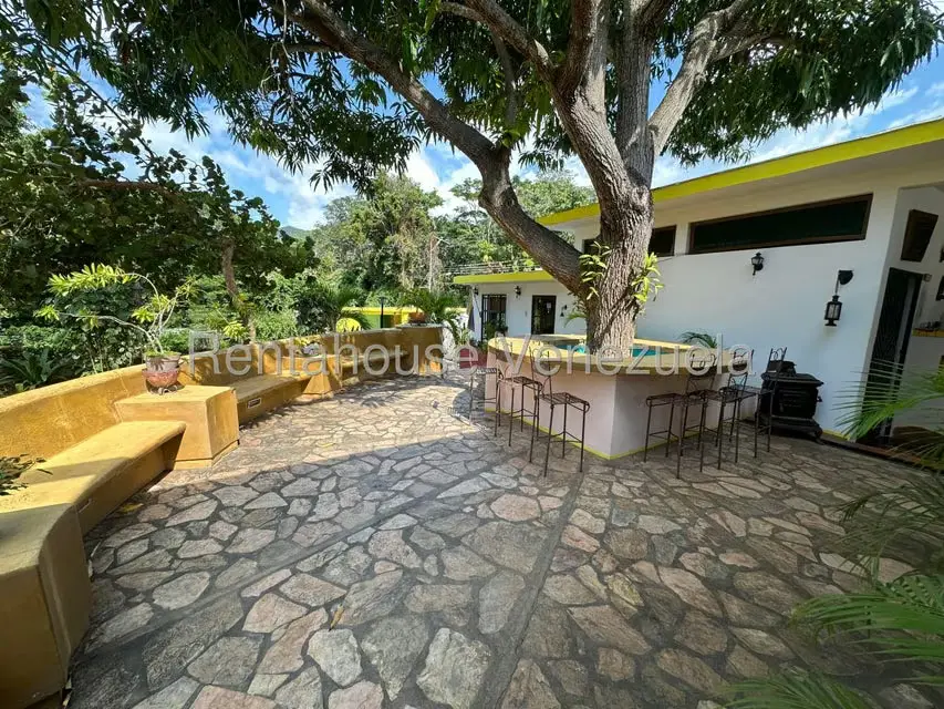 Comercial (Posada) en Venta en Sector El Portete, Aragua - 79