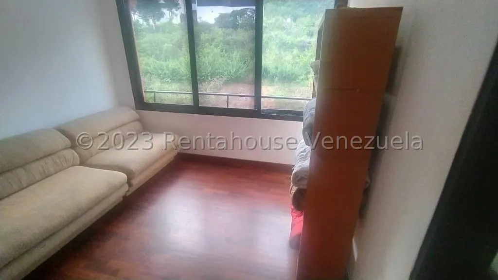 Apartamento (Multiples Niveles) en Venta en Mampote, Miranda - 13
