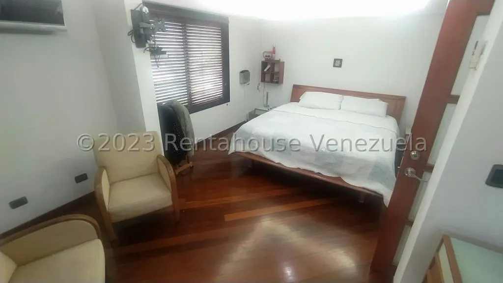 Apartamento (Multiples Niveles) en Venta en Mampote, Miranda - 18